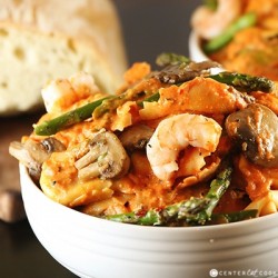 Tortellini with Shrimp and Mushrooms