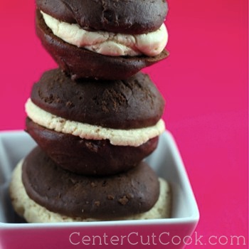Chocolate peanut butter whoopie pies 