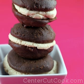 Chocolate peanut butter whoopie pies 