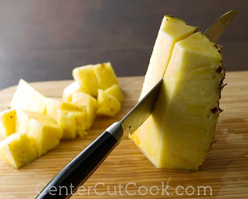 How to cut a pineapple 8