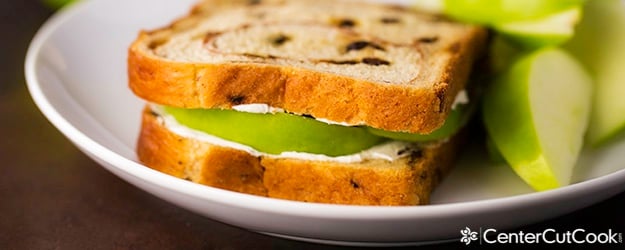 Cinnamon Raisin Apple Sandwich