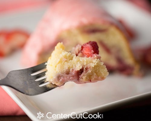 Strawberry yogurt cake 10