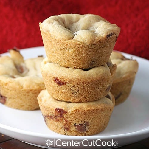 Chocolate chip lava cookies 6