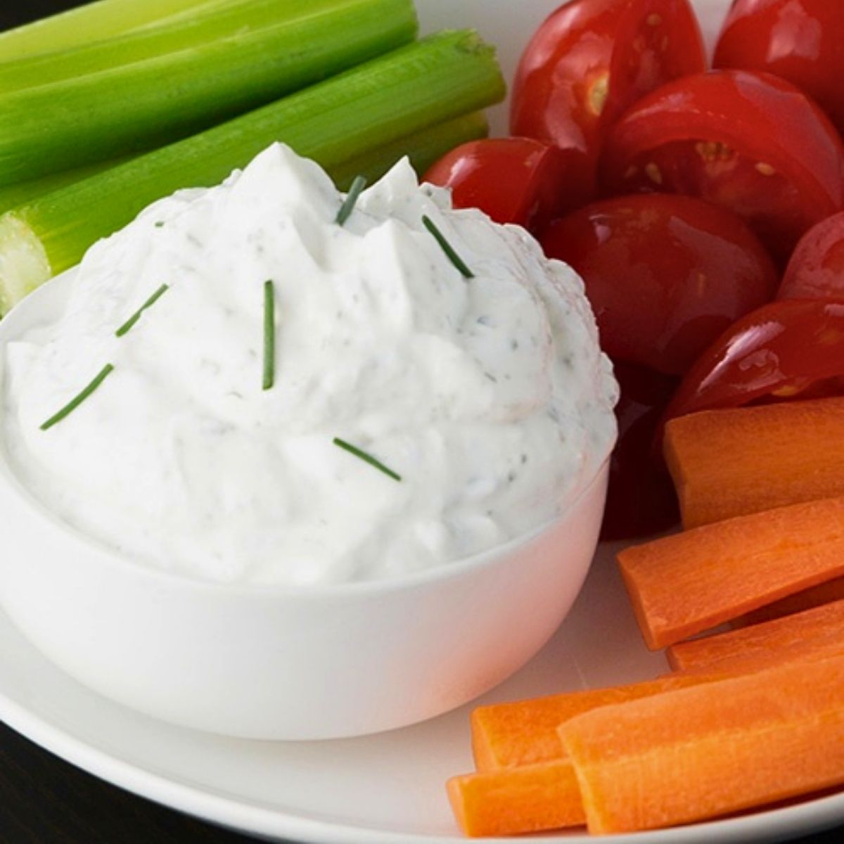 ranch dip made with greek yogurt