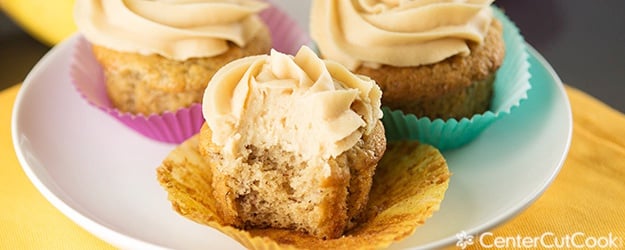 Banana bread cupcakes