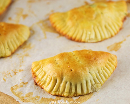 Creamy artichoke spinach pockets