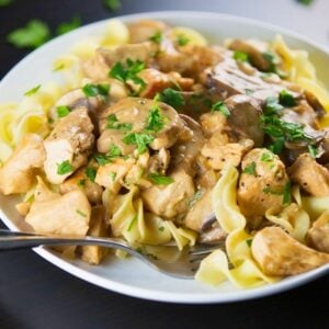 easy chicken stroganoff recipe