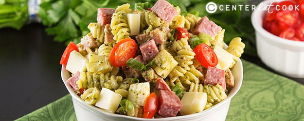 Pesto pasta salad