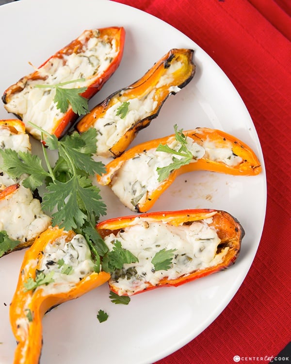 Grilled stuffed mini bell peppers 4