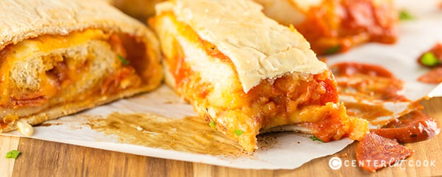 Pepperoni pizza bread