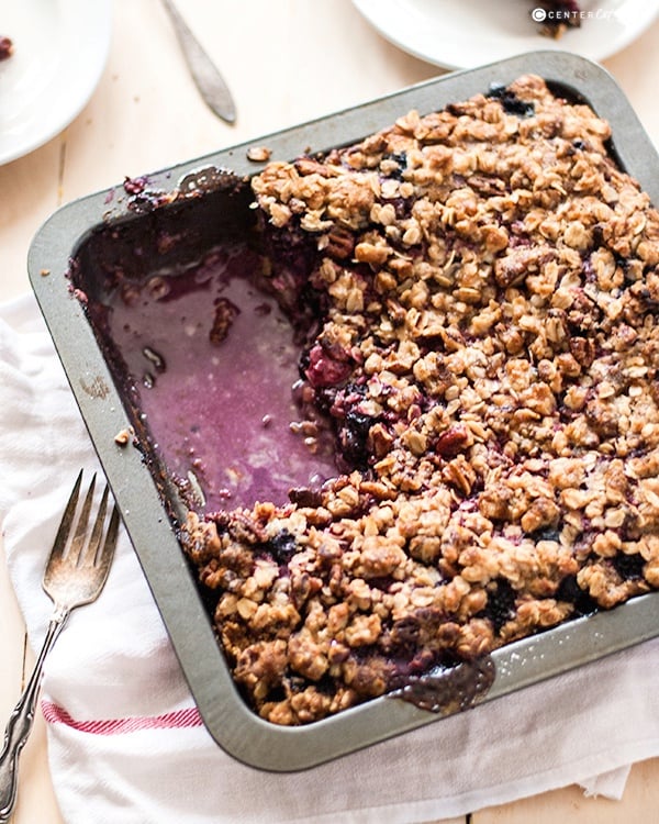 Berry Crumble Cake - CenterCutCook