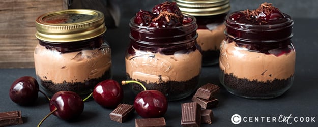 no bake chocolate cherry cheesecake 1