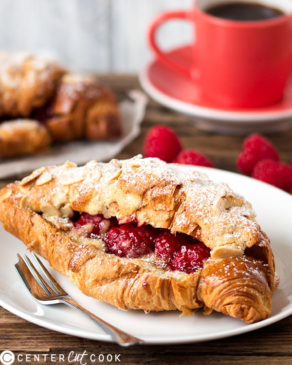 raspberry frangipane stuffed croissants 4