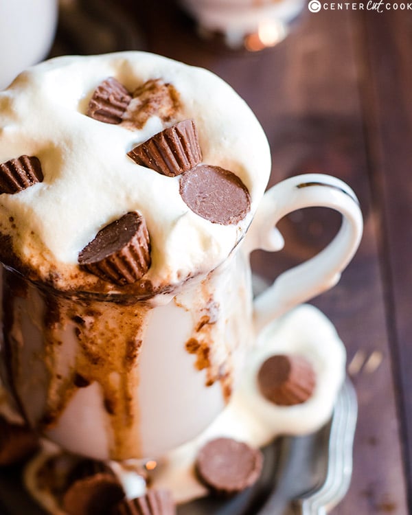 slow cooker peanut butter hot chocolate 2