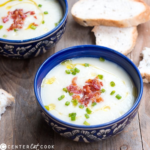 creamy cauliflower bacon soup3