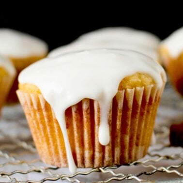 eggnog muffins with eggnog glaze