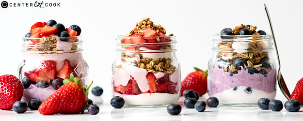 berry breakfast parfait 1