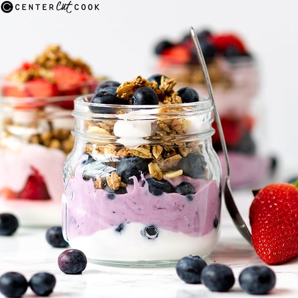 berry breakfast parfait 4