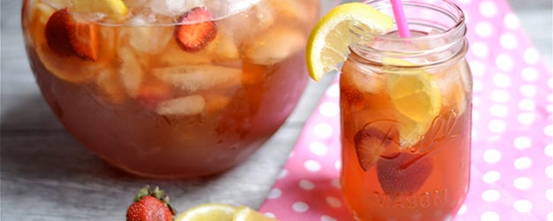 strawberry lemonade sweet tea 1