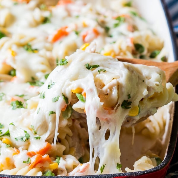 chicken pot pie noodle casserole 3