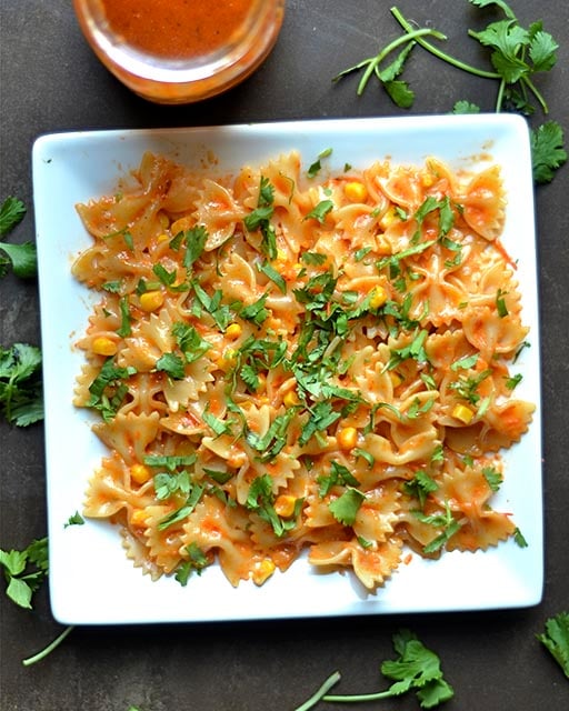 roasted red pepper pasta salad 2