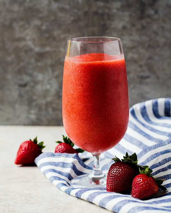 virgin strawberry daiquiri 2