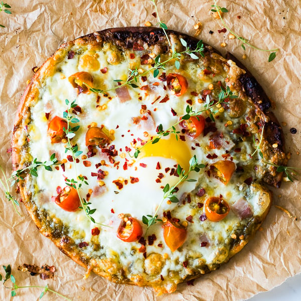 bacon egg breakfast pizza 3