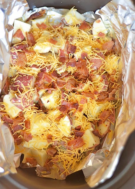 slow cooker cheddar bacon ranch potatoes 2