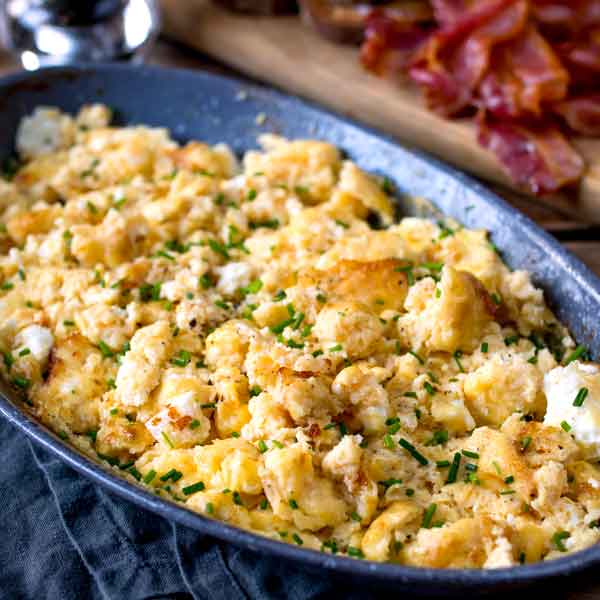 baked scrambled eggs with veggies