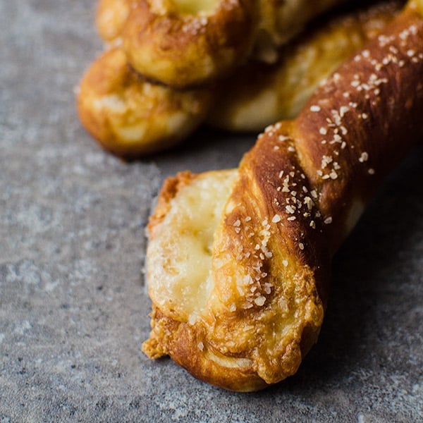 cheesy pretzel twists 3