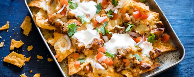 baked bbq chicken nachos 1