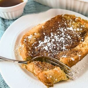overnight French toast casserole - an easy make ahead breakfast