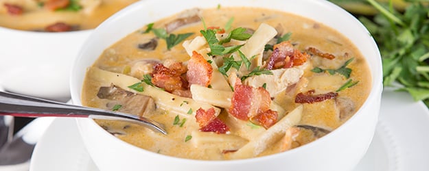 creamy chicken bacon noodle soup 1