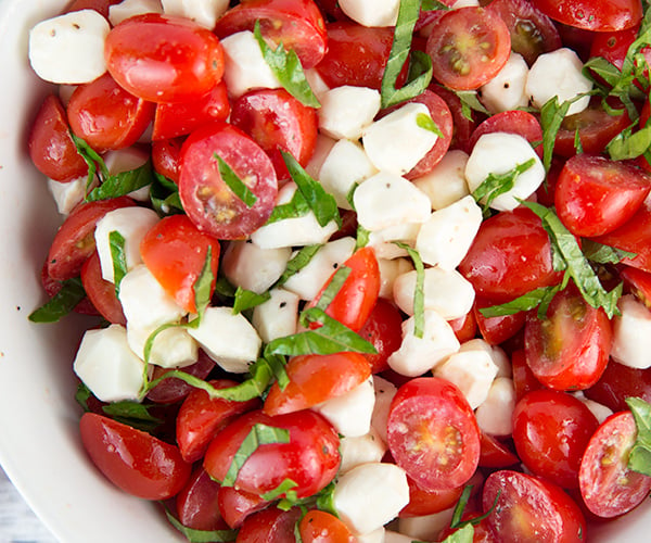 how to make chopped caprese salad 2