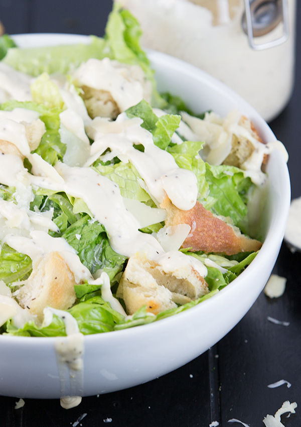 how to make ceasar salad {restaurant style} 3