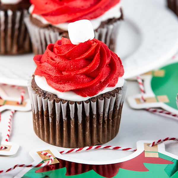 elf on the shelf cupcakes 3