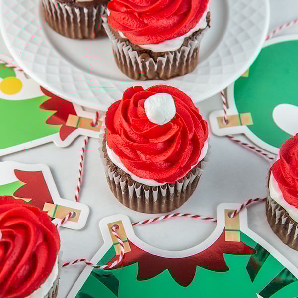 elf on the shelf cupcakes 6