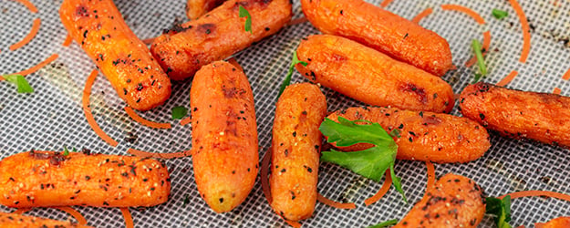 oven roasted baby carrots 1