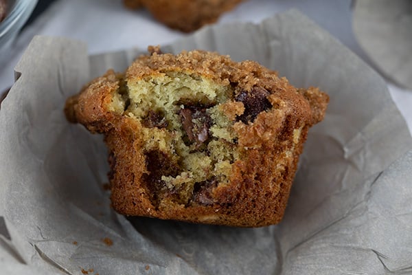 banana chocolate chip crumb muffins updated 2