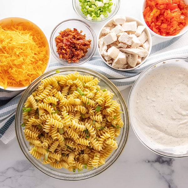 chicken bacon ranch pasta salad ingredients