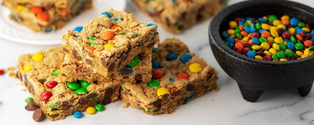 monster cookie bars 1