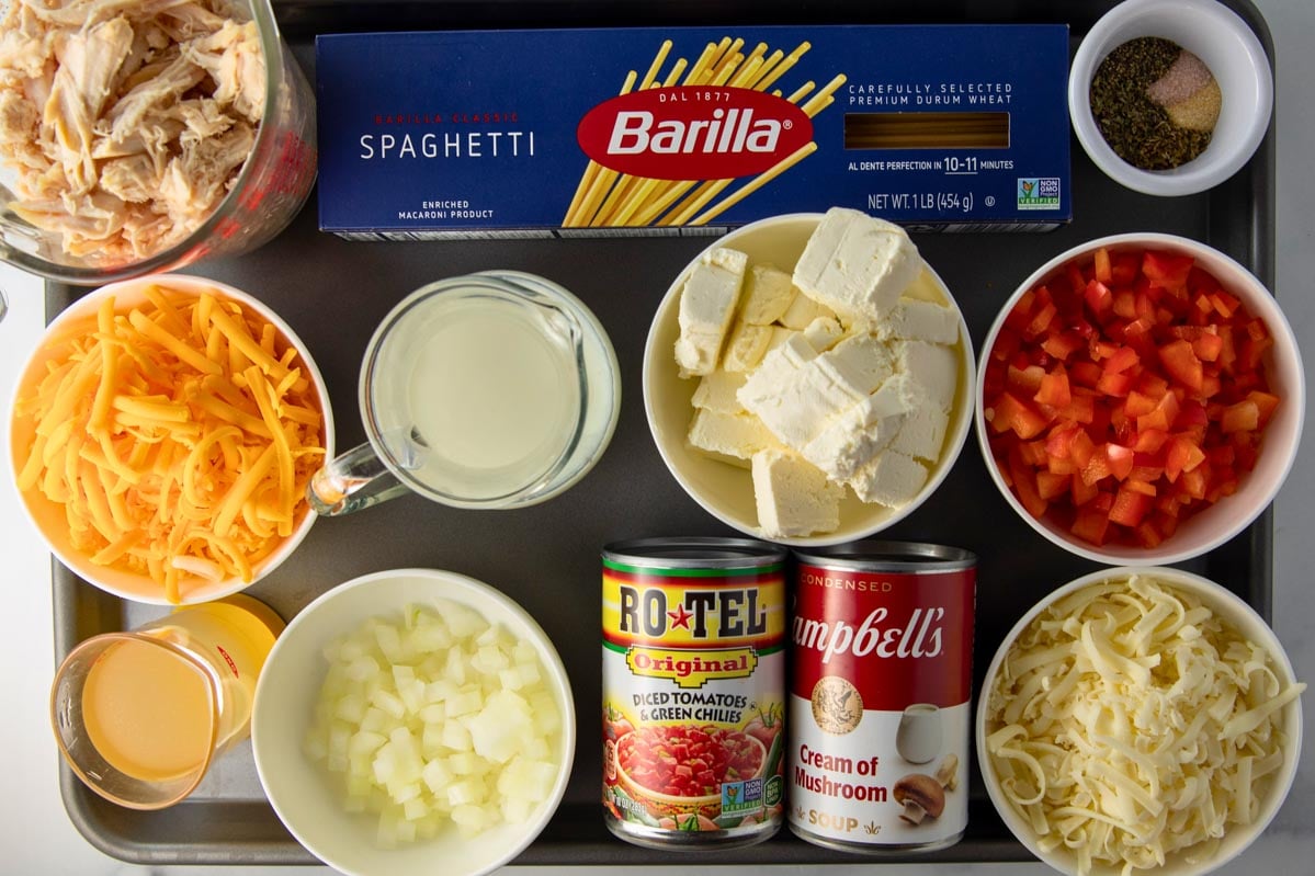 easy creamy chicken spaghetti ingredients