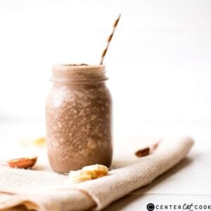 glass of healthy chocolate peanut butter smoothie