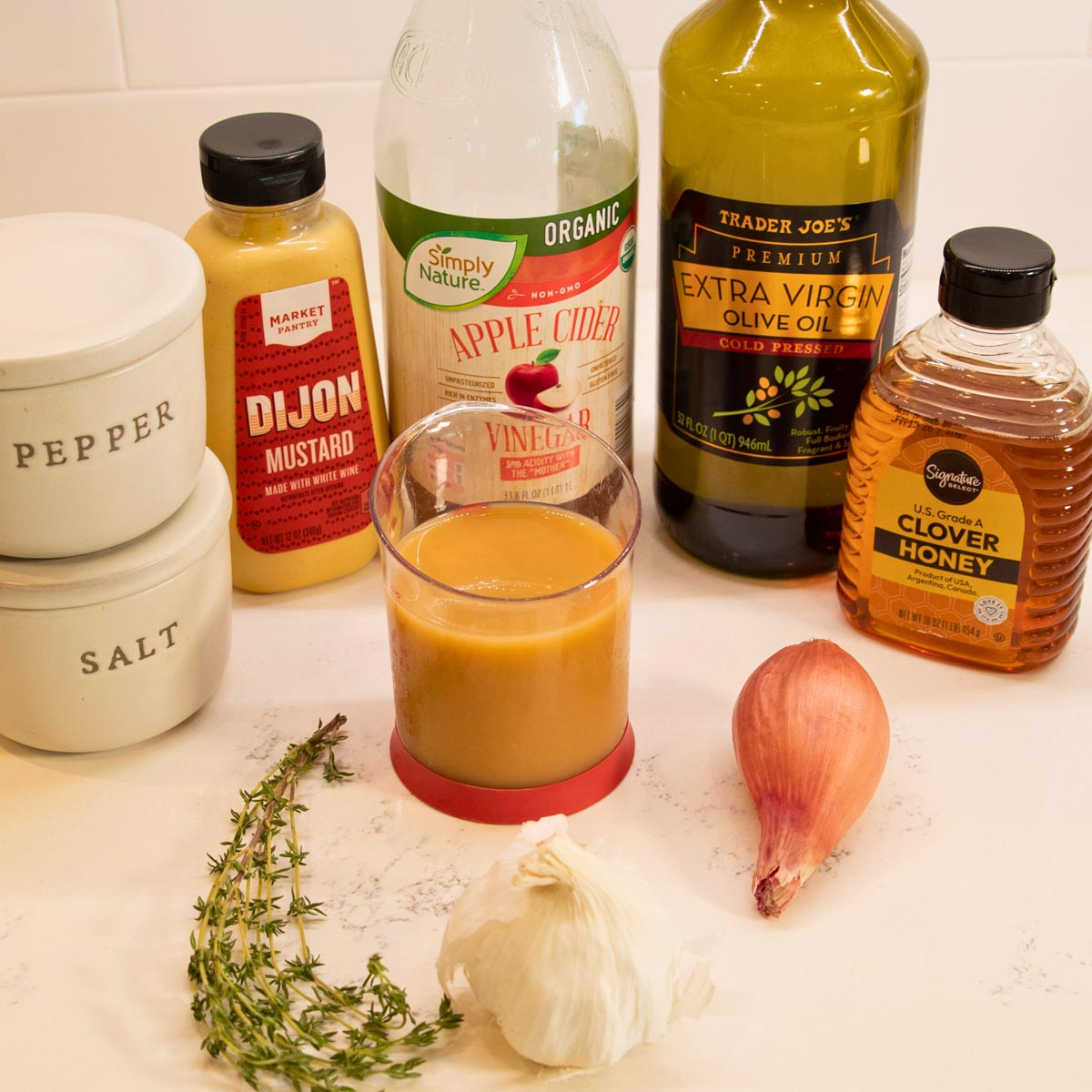 apple cider vinaigrette dressing ingredients
