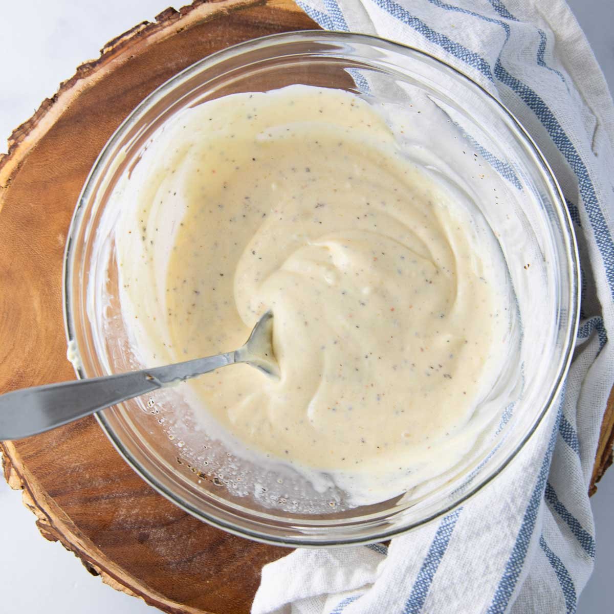 creamy dressing made with mayo, vinegar, sugar and spices